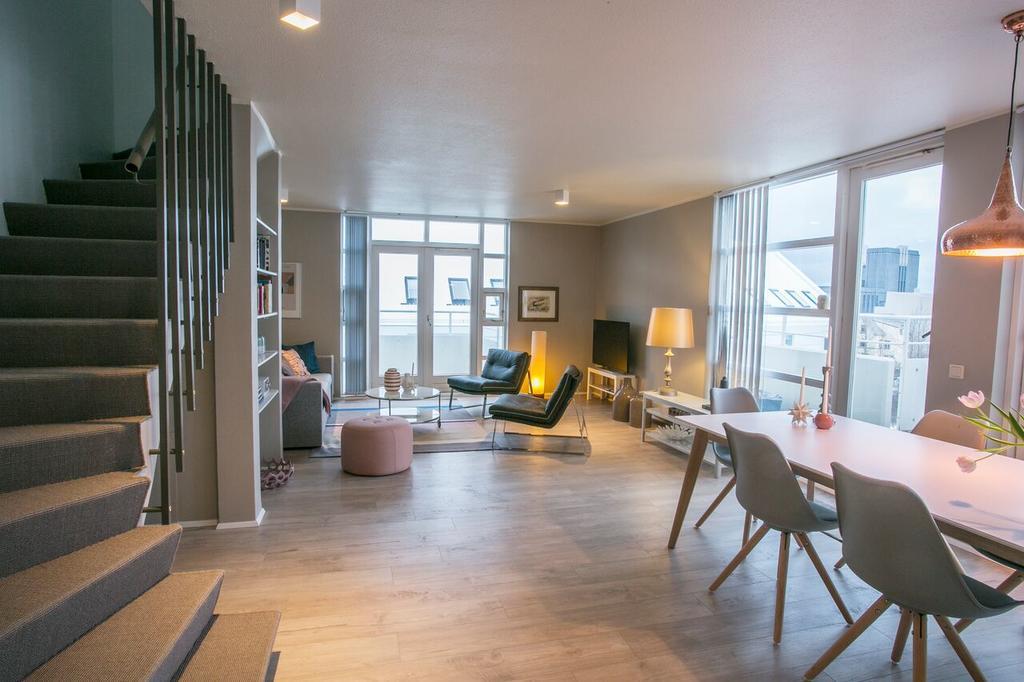 Penthouse Downtown With Free Parking Apartment Reykjavík Exterior photo