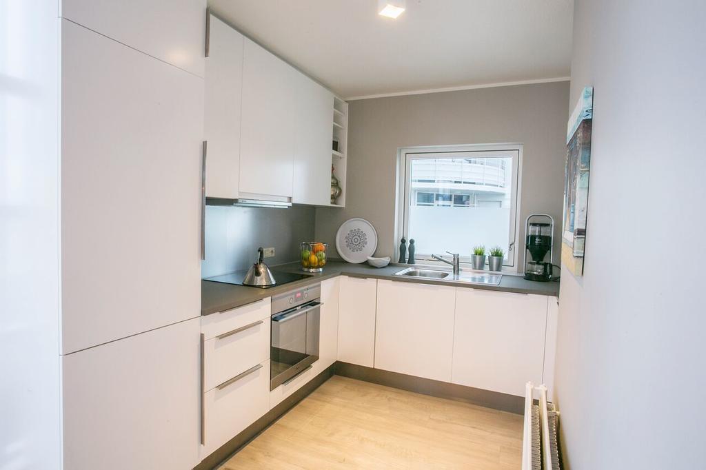 Penthouse Downtown With Free Parking Apartment Reykjavík Exterior photo